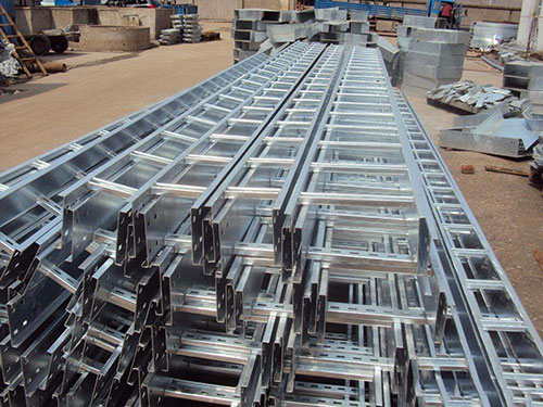 梯級式電纜橋架4