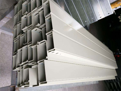 鋁合金電纜橋架4